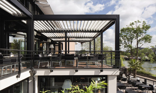 pergola ve fasádě