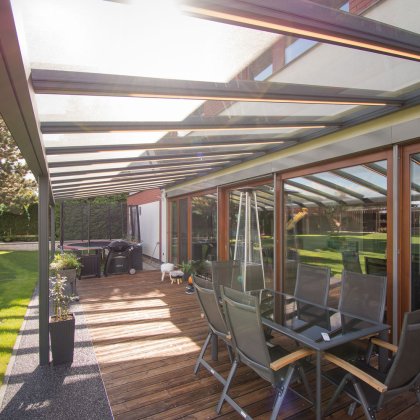 Obrázek č. 6 pro '12 m dlouhá prosklená pergola'