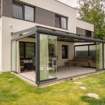 Obrázek č. 7 pro 'Prosklená pergola s látkovými závěsy'