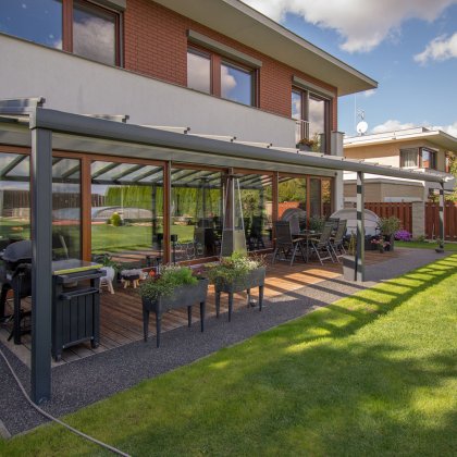 Obrázek č. 8 pro '12 m dlouhá prosklená pergola'