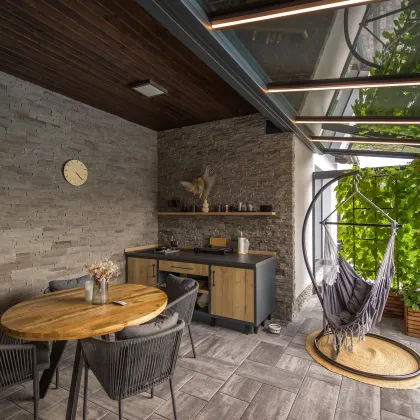 Obrázek č. 1 pro 'Rohová prosklená pergola s integrovanými markýzami'