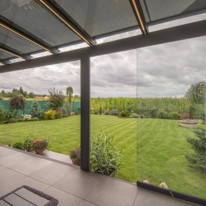 Obrázek č. 11 pro 'Prosklená pergola se systémovou zadní konstrukcí'