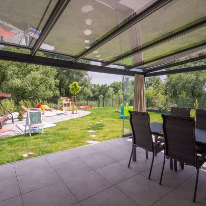 Obrázek č. 6 pro 'Prosklená pergola s látkovými závěsy'