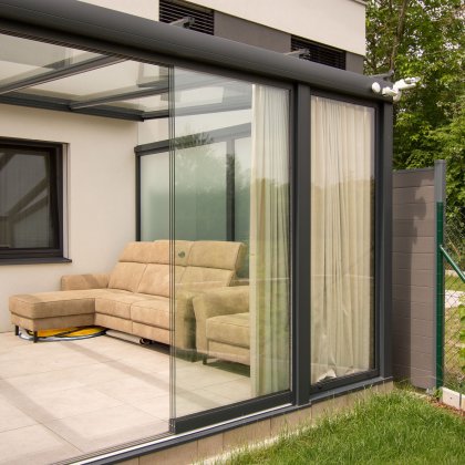 Obrázek č. 4 pro 'Prosklená pergola s látkovými závěsy'