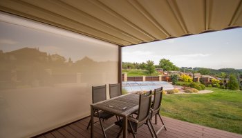 Kubická shrnovací pergola
