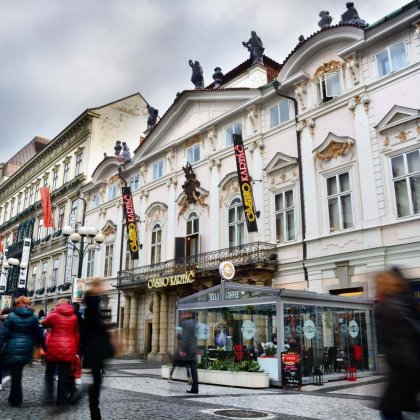 Obrázek č. 2 pro 'Prosklená pergola s bezrámovými posuvnými skly'