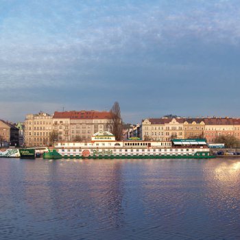 Botel Admirál