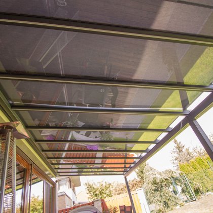 Obrázek č. 4 pro '12 m dlouhá prosklená pergola'