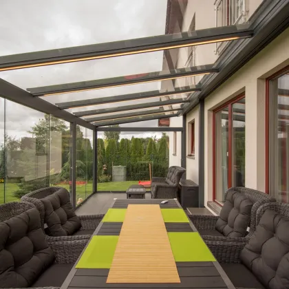 Obrázek č. 4 pro 'Prosklená pergola se systémovou zadní konstrukcí'