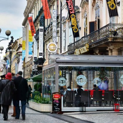 Obrázek č. 1 pro 'Prosklená pergola s bezrámovými posuvnými skly'