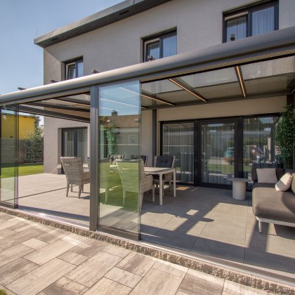 Obrázek č. 7 pro 'Rohová prosklená pergola'